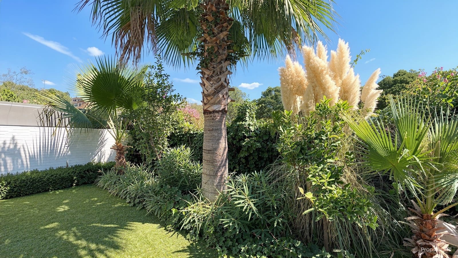 3 chambre Villa/Maison Mitoyenne à vendre à Tolleric avec piscine garage - 985 000 € (Ref: 10145387)