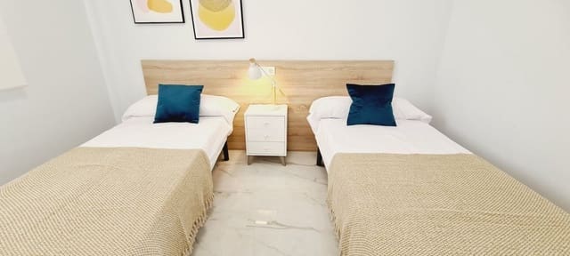 Ático de 2 habitaciones en Los Almendros (Orihuela Costa), Orihuela en venta con piscina garaje - 274.900 € (Ref: 10148012)