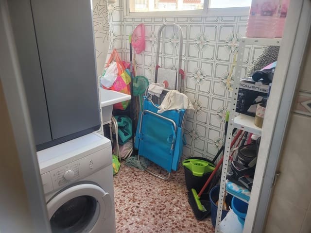 3 soveværelse Lejlighed til salg i San Pedro del Pinatar ciudad, San Pedro del Pinatar med garage - € 115.000 (Ref: 10150529)