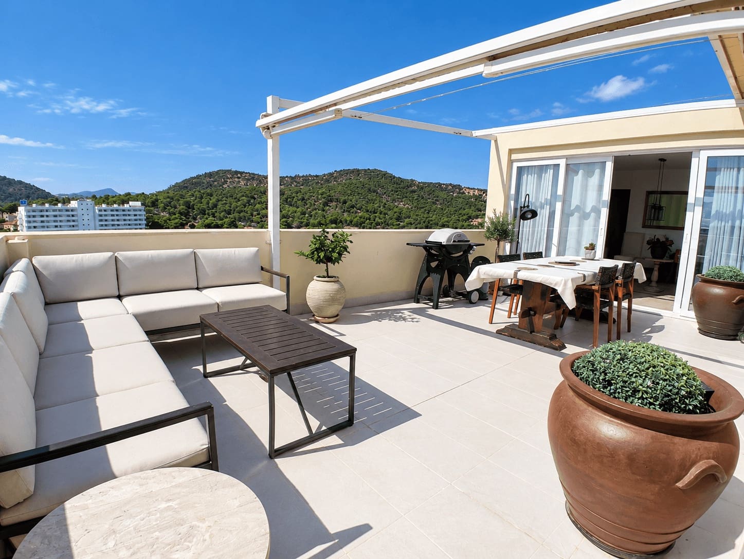 4 soverom Penthouse til salgs i Palmanova med svømmebasseng garasje - € 890 000 (Ref: 10158104)
