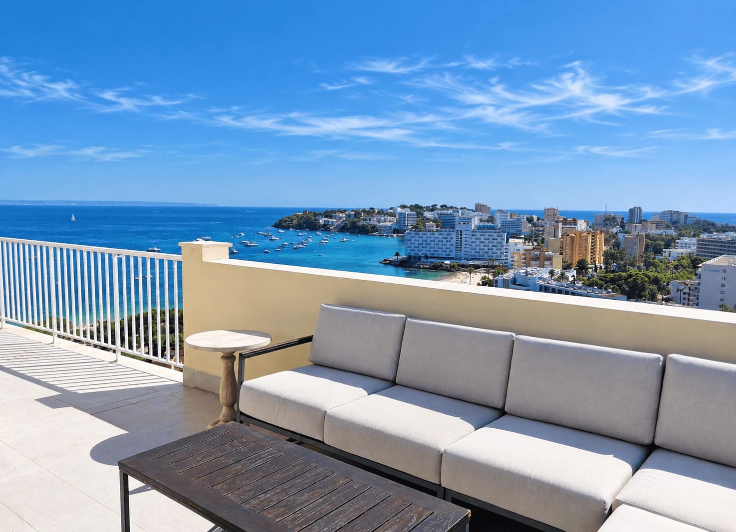 4 soverom Penthouse til salgs i Palmanova med svømmebasseng garasje - € 890 000 (Ref: 10158104)