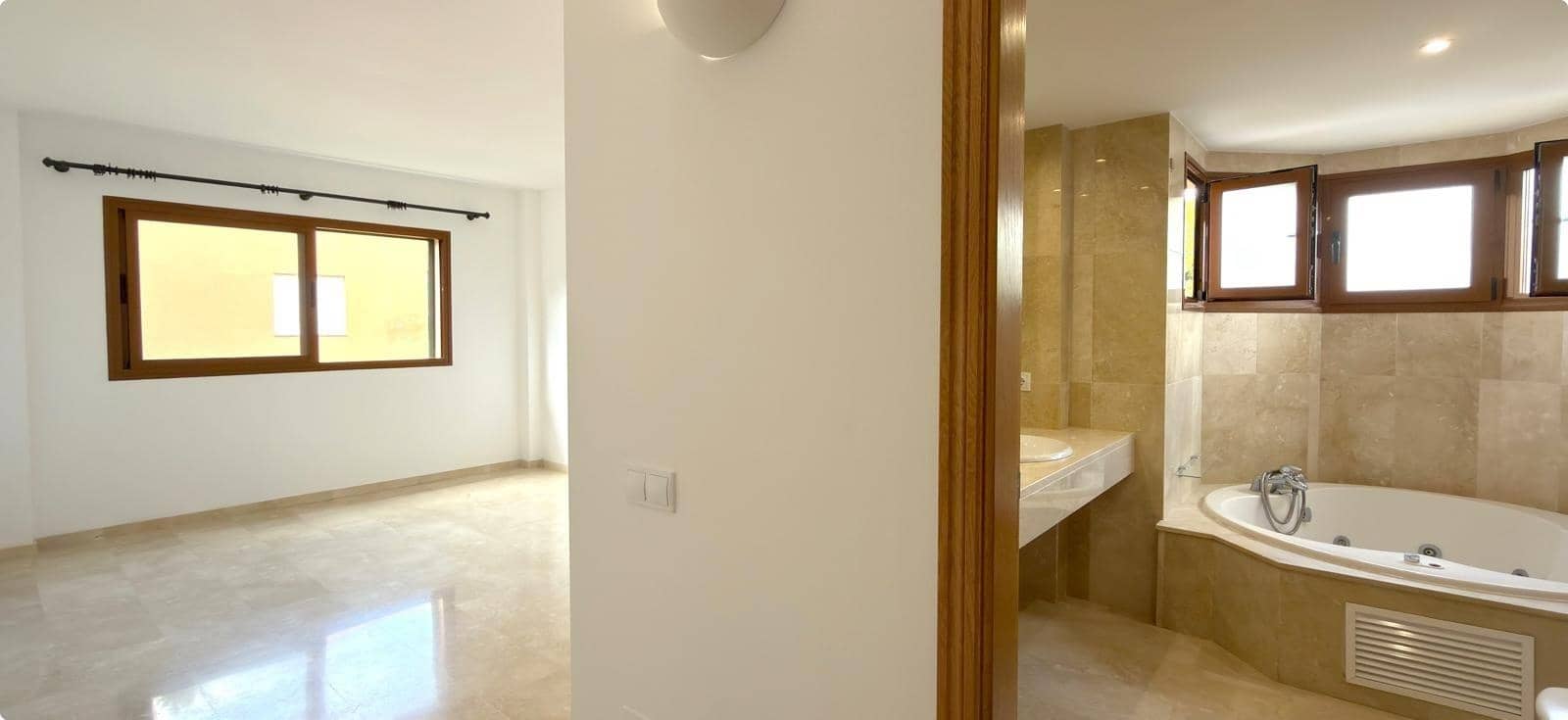 4 bedroom Apartment for sale in Maioris Decima with pool garage - € 799,900 (Ref: 10167079)
