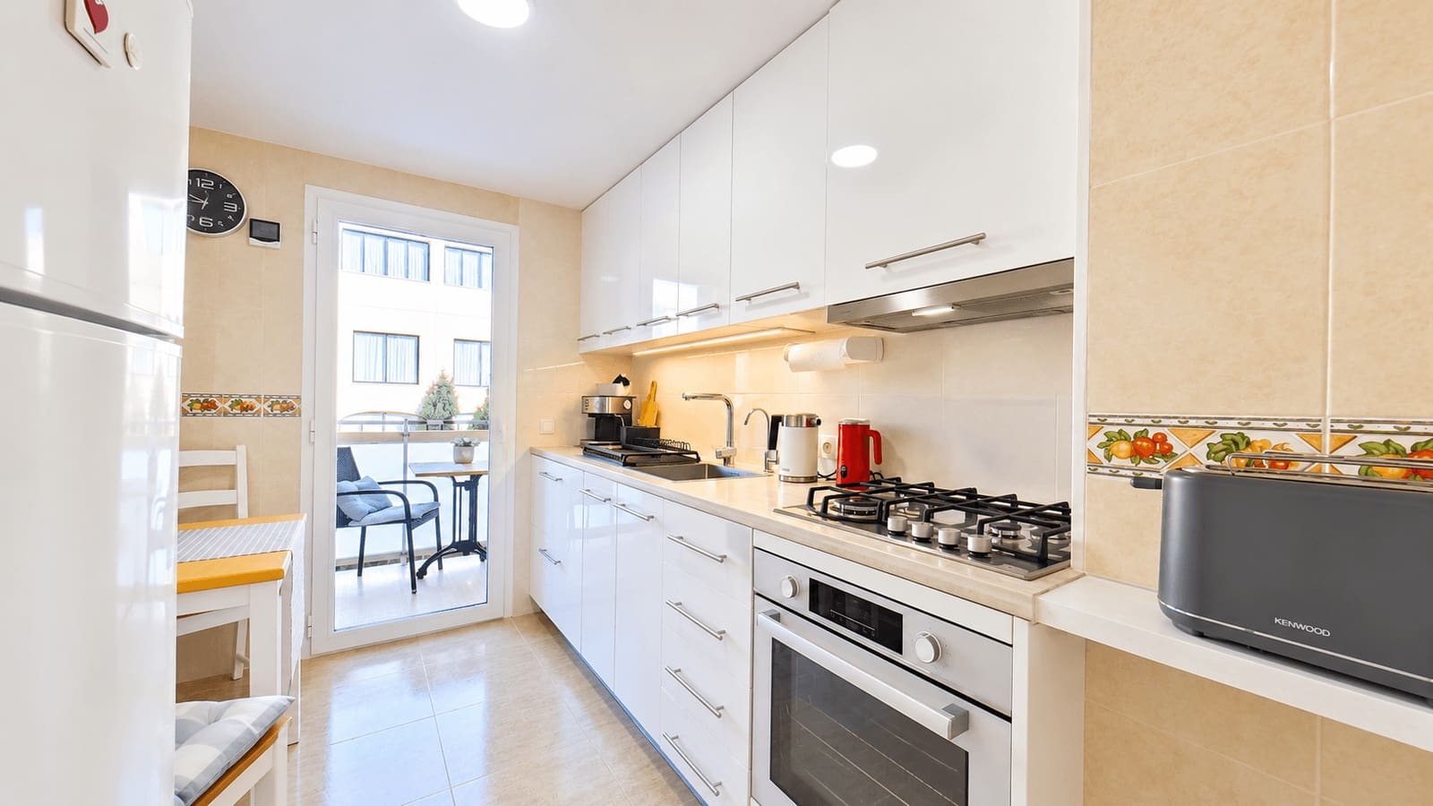2 soverom Leilighet til salgs i Cala Ratjada med svømmebasseng garasje - € 339 000 (Ref: 10174801)
