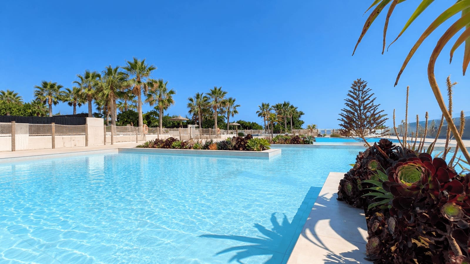 3 slaapkamer Penthouse te koop in Denia met zwembad - € 625.000 (Ref: 10179485)
