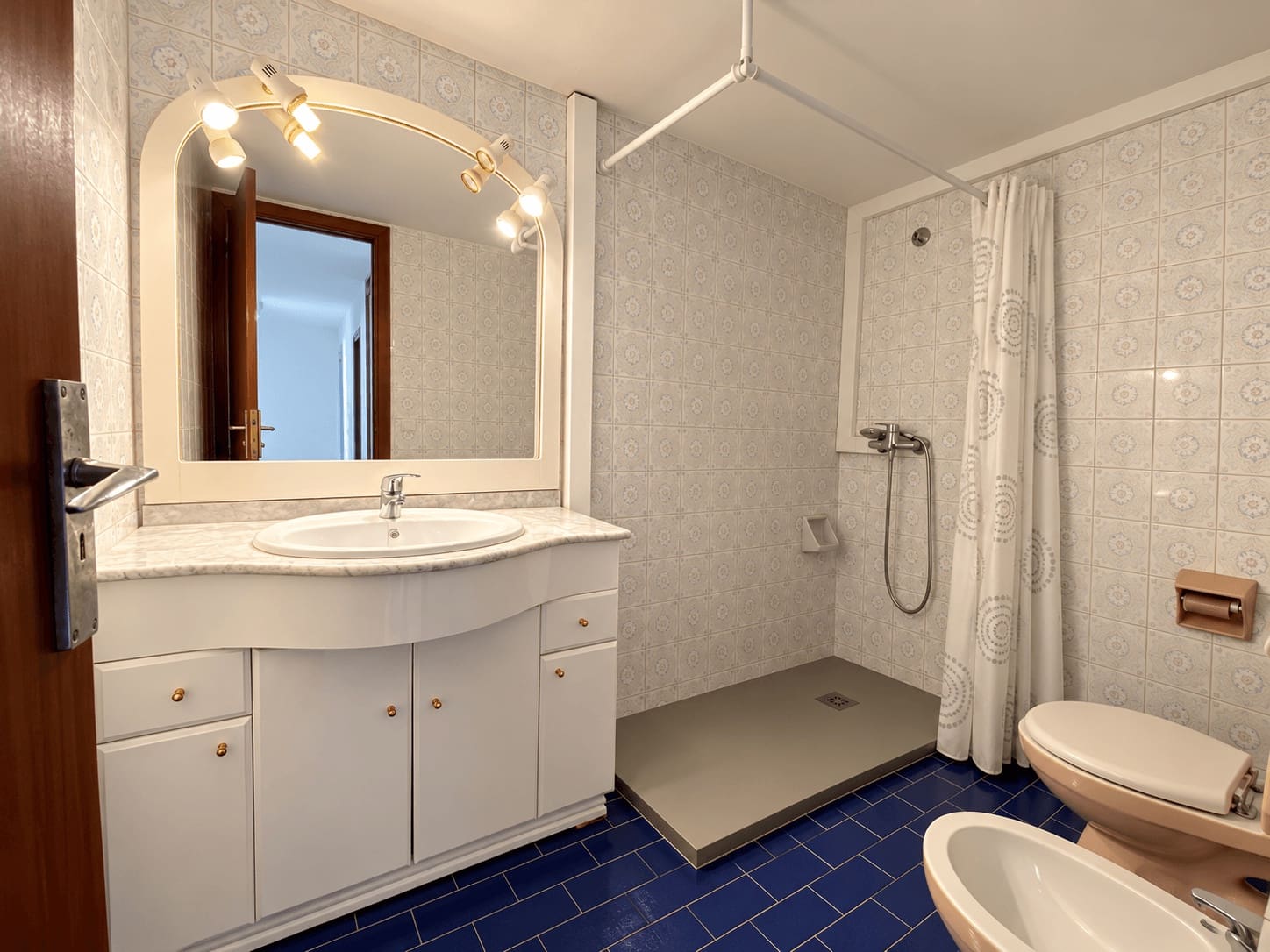 4 bedroom Apartment for sale in Palma de Mallorca - € 460,000 (Ref: 10183241)