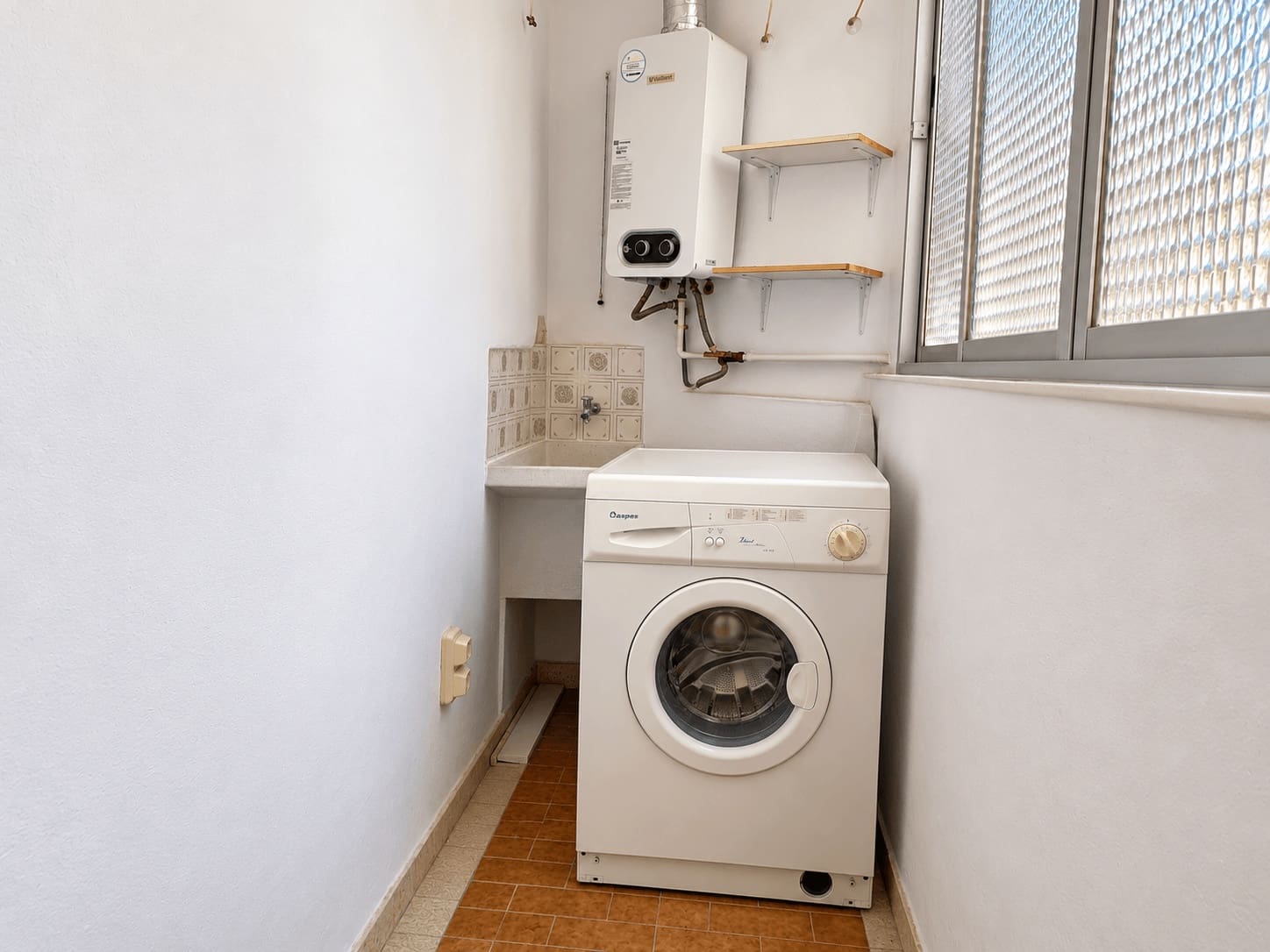 4 bedroom Apartment for sale in Palma de Mallorca - € 460,000 (Ref: 10183241)