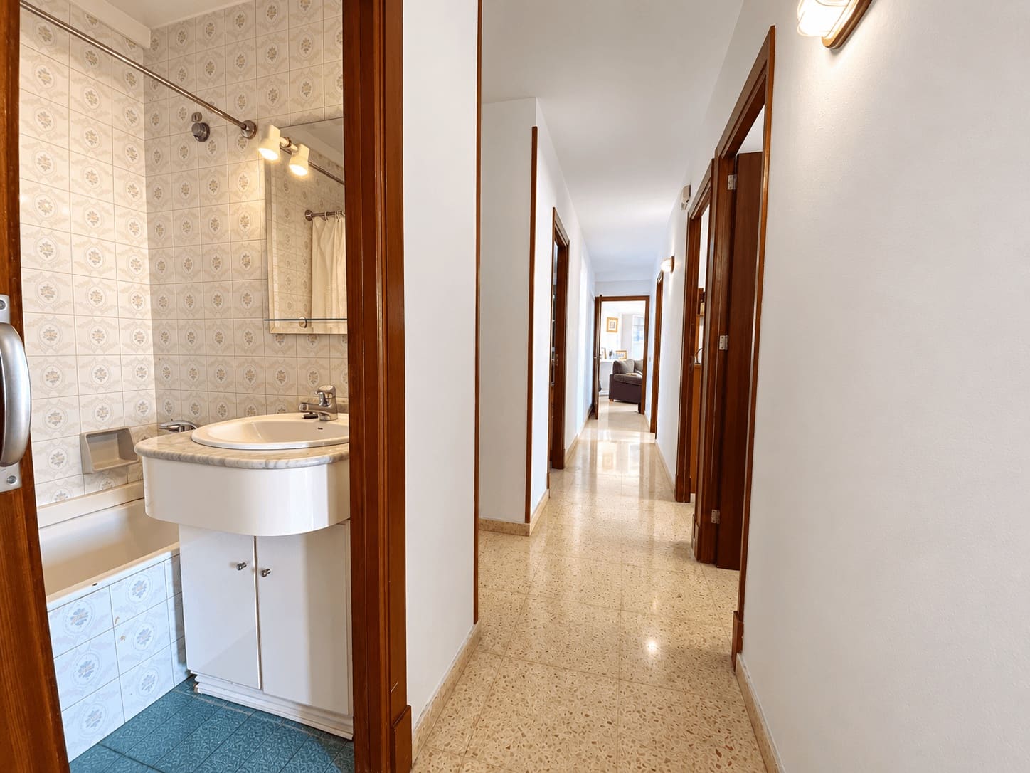 4 bedroom Apartment for sale in Palma de Mallorca - € 460,000 (Ref: 10183241)