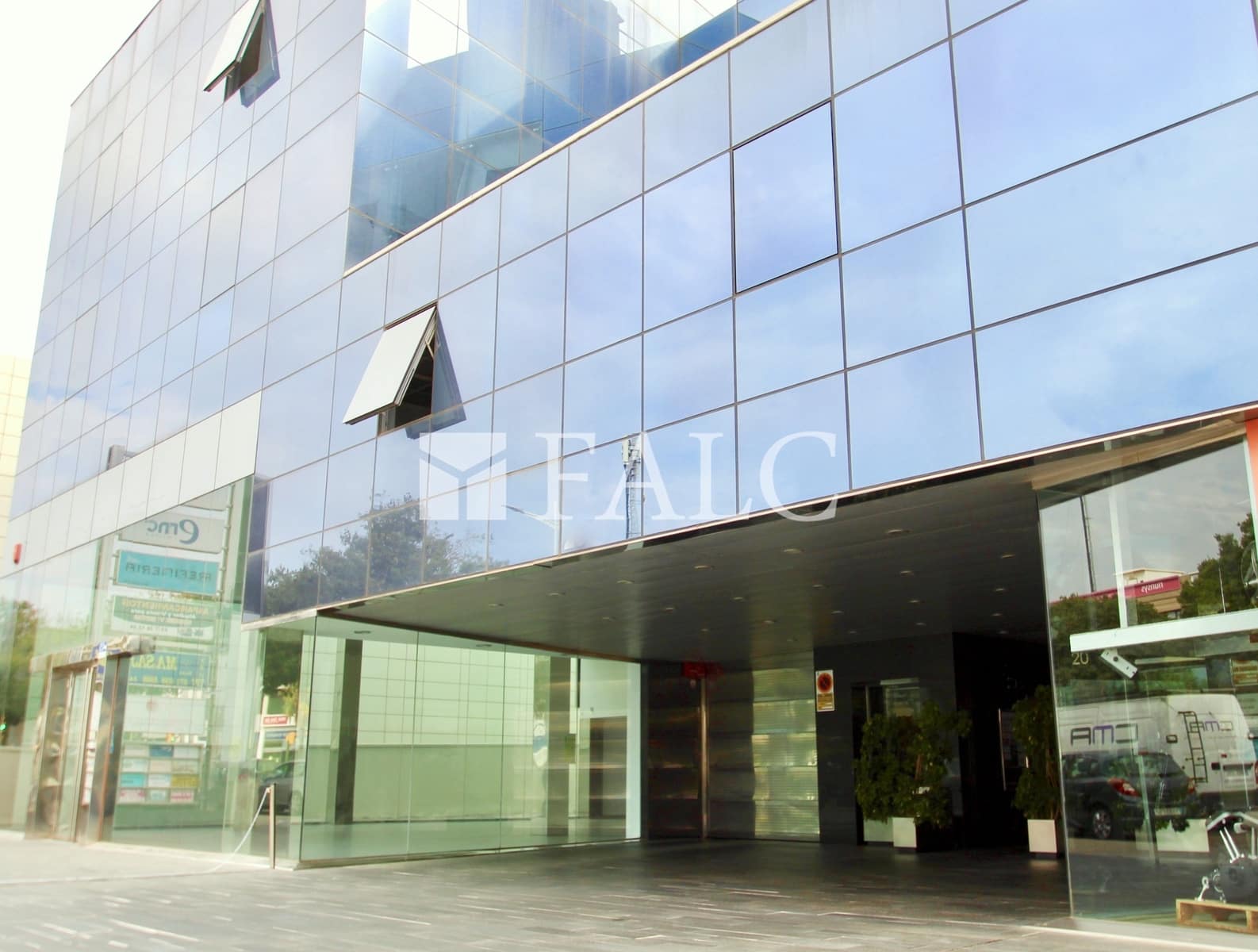 Erhverv til salg i Palma de Mallorca med garage - € 310.000 (Ref: 7526607)