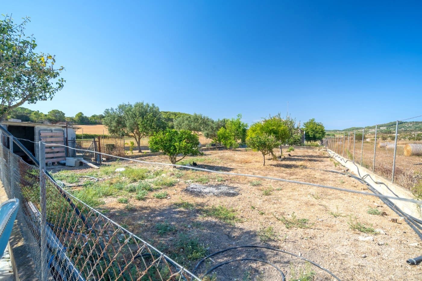4 soveværelse Finca/Landehus til salg i Sant Joan med swimmingpool garage - € 467.000 (Ref: 7526792)