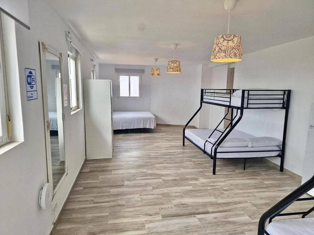 Chalet de 9 habitaciones en Puntiró en venta con piscina garaje - 2.621.000 € (Ref: 7853215)