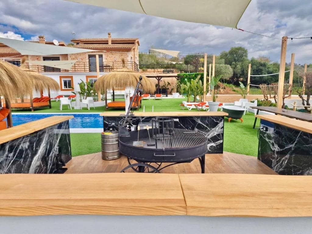 Chalet de 9 habitaciones en Puntiró en venta con piscina garaje - 2.621.000 € (Ref: 7853215)