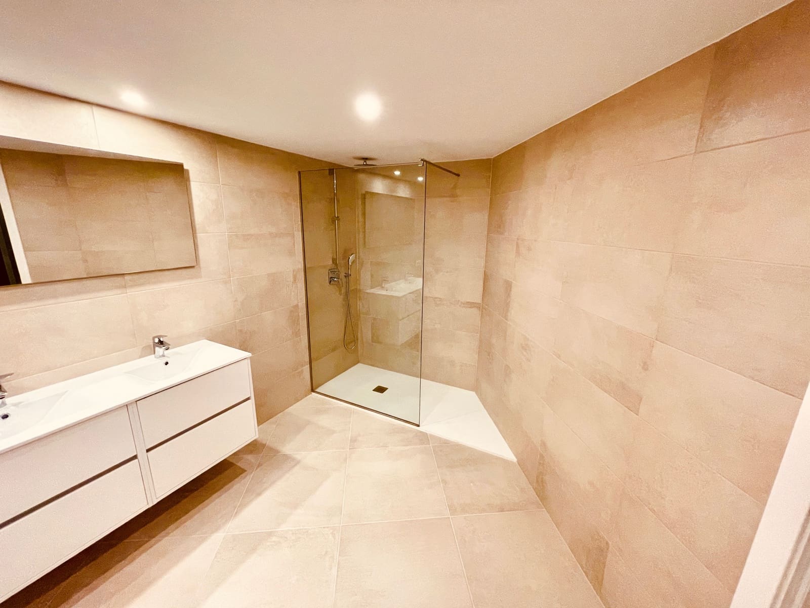 3 quarto Penthouse para venda em Palma de Mallorca com piscina garagem - 2 200 000 € (Ref: 7957372)