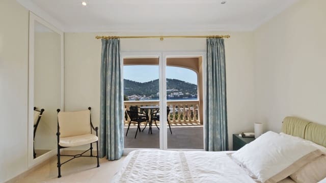 4 soveværelse Penthouse til salg i Puerto de Andratx, Andratx med swimmingpool garage - € 3.450.000 (Ref: 8200440)