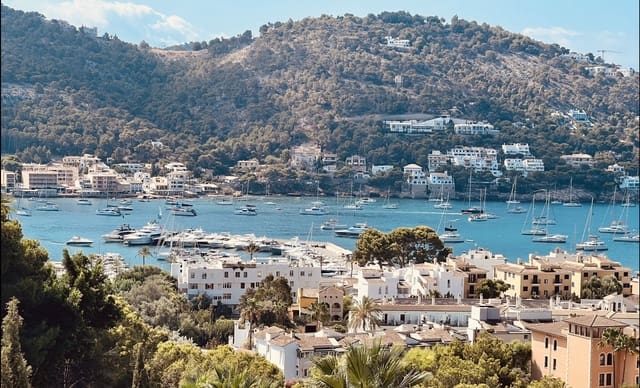 4 soveværelse Penthouse til salg i Puerto de Andratx, Andratx med swimmingpool garage - € 3.450.000 (Ref: 8200440)