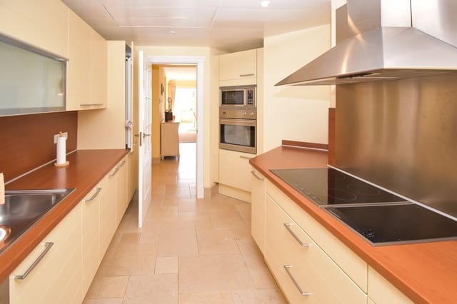 2 soveværelse Lejlighed til salg i Puerto de Andratx, Andratx med swimmingpool garage - € 895.000 (Ref: 8200443)