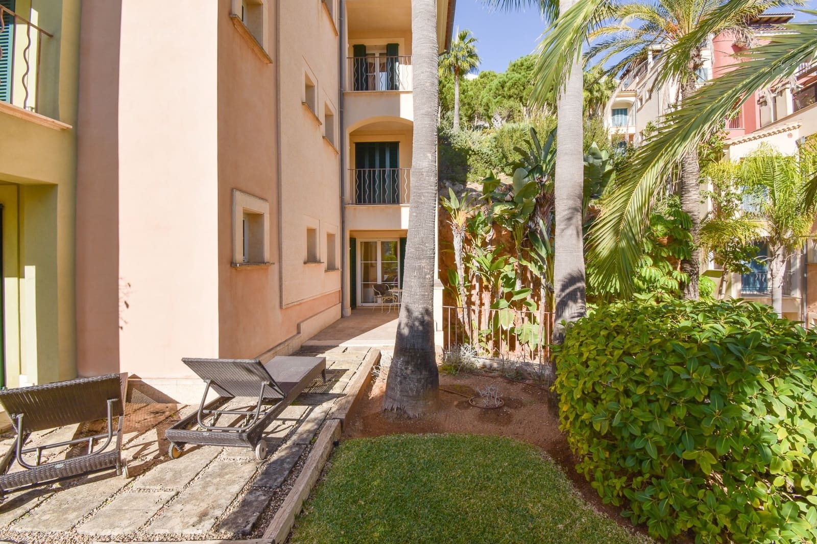 2 soveværelse Lejlighed til salg i Puerto de Andratx med swimmingpool garage - € 895.000 (Ref: 8200443)