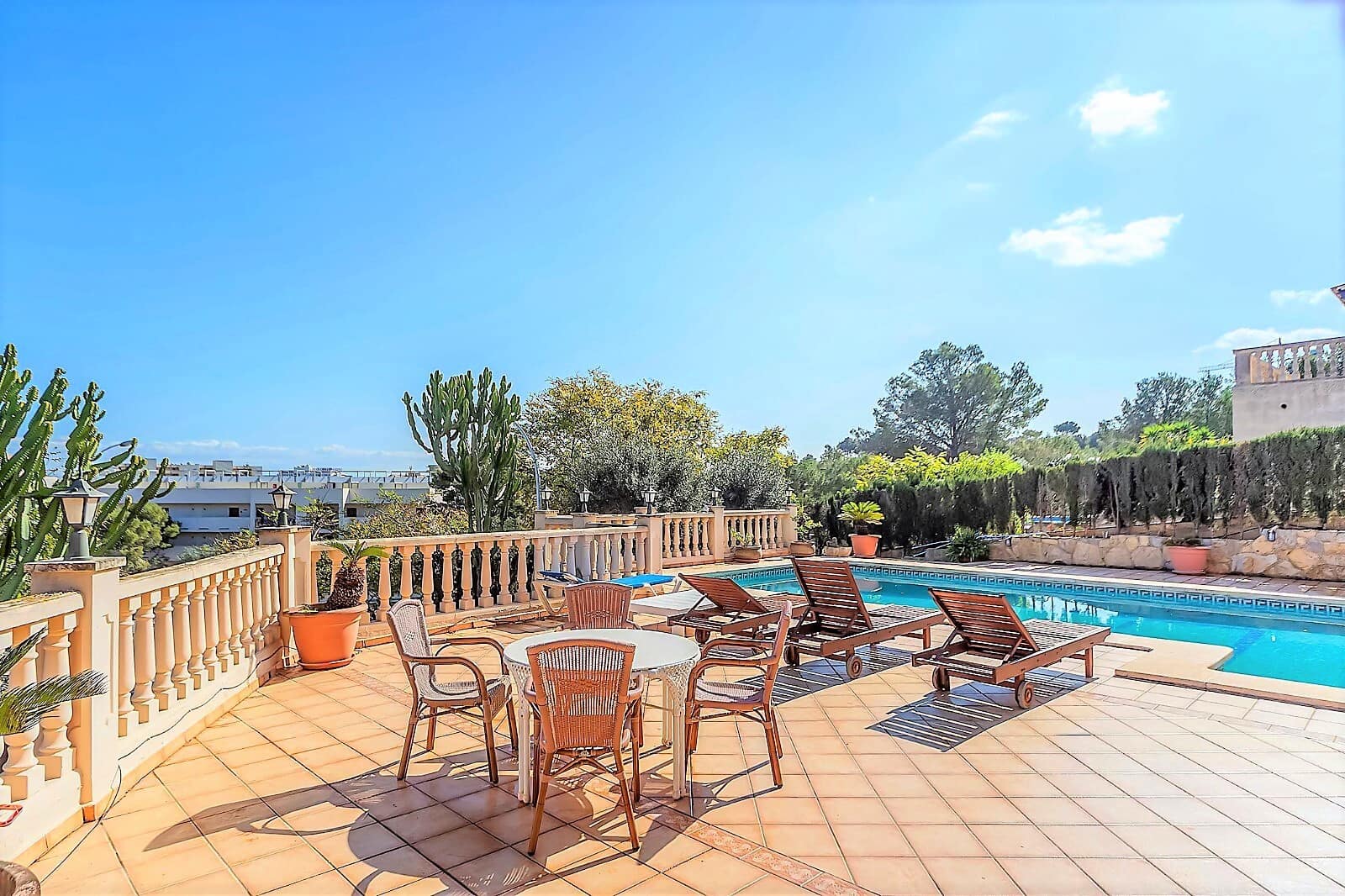 5 soveværelse Villa til salg i Palmanova med swimmingpool garage - € 3.000.000 (Ref: 8215368)