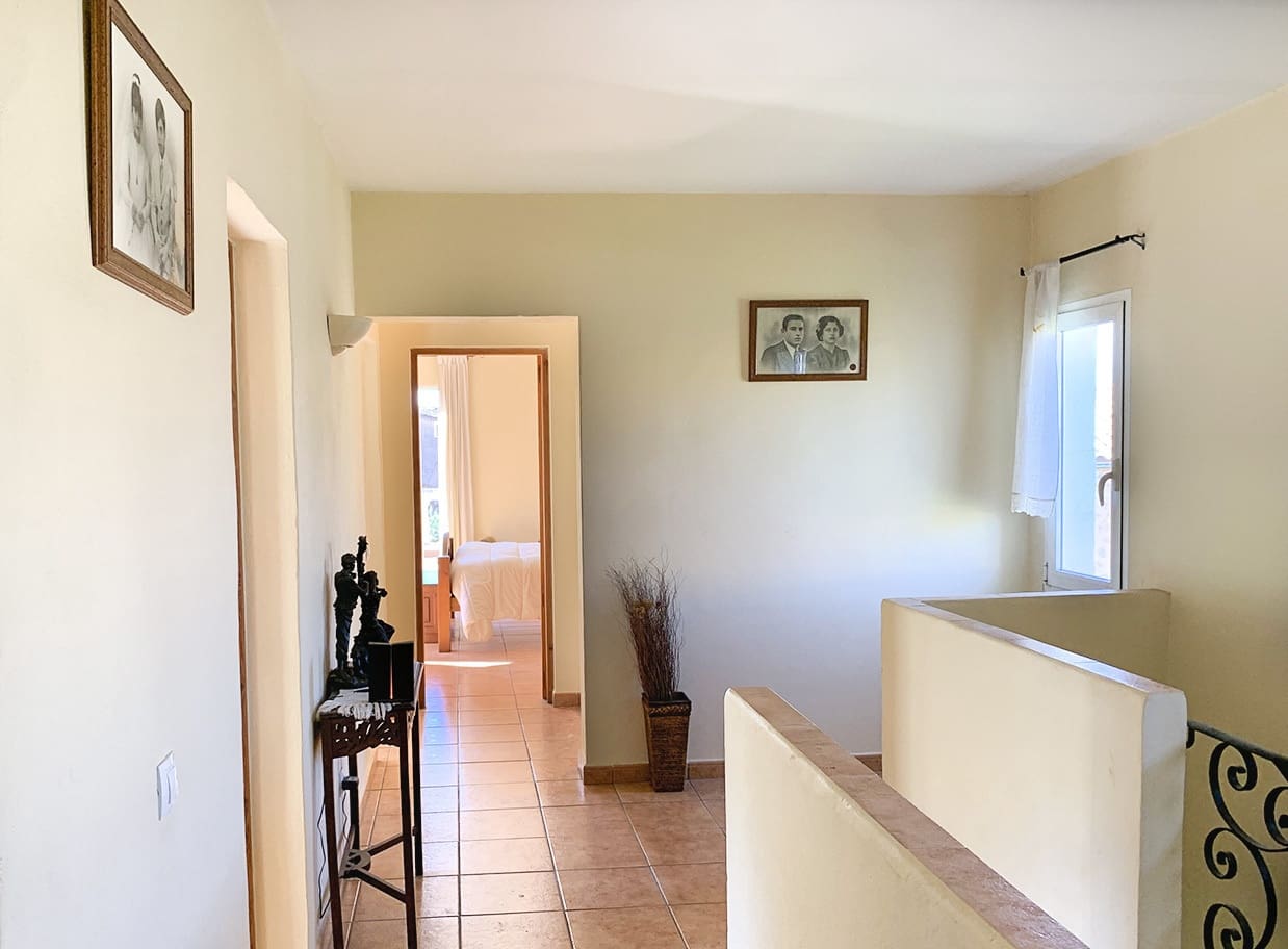 5 slaapkamer Villa te koop in Andratx met garage - € 750.000 (Ref: 8221248)