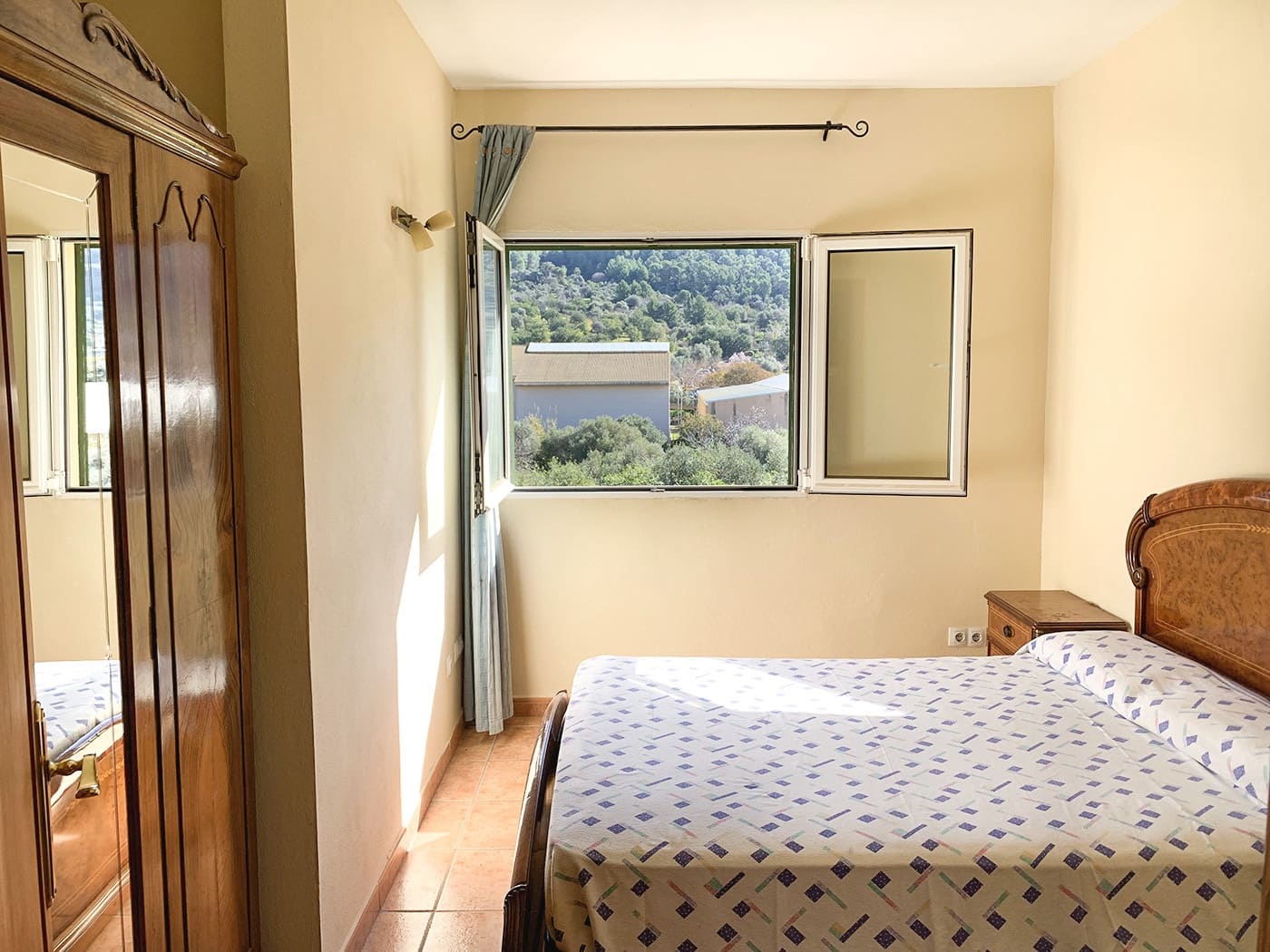 5 slaapkamer Villa te koop in Andratx met garage - € 750.000 (Ref: 8221248)