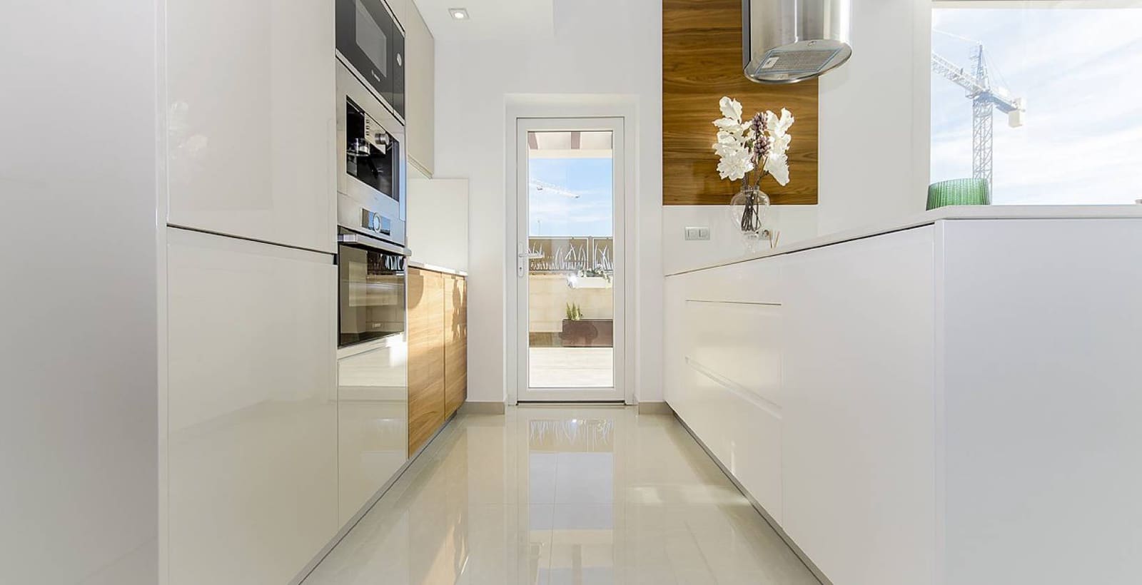 3 quarto Moradia para venda em Playa Honda com piscina - 466 960 € (Ref: 8244552)