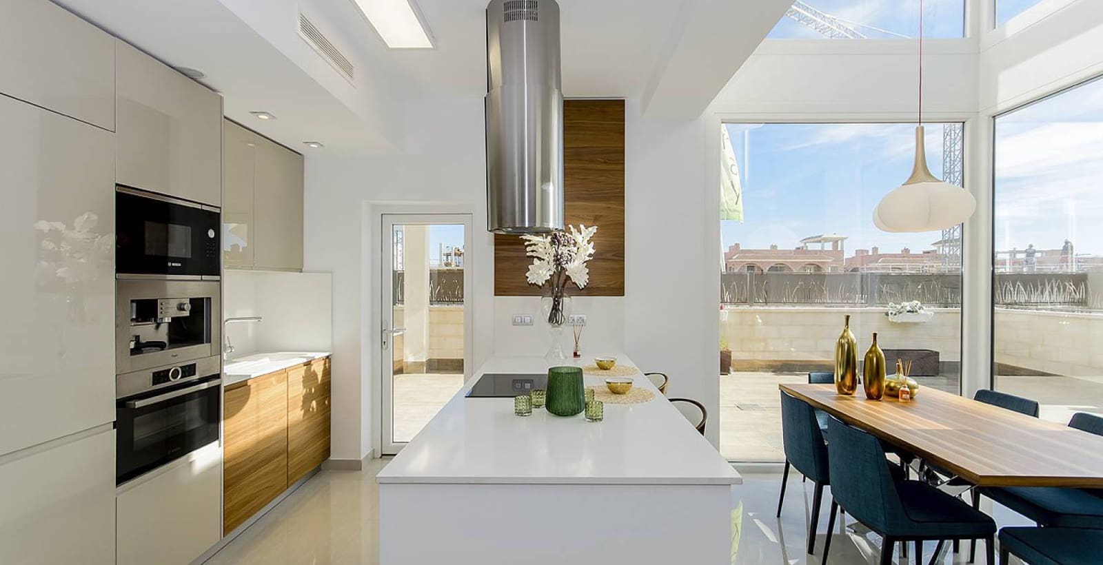 3 quarto Moradia para venda em Playa Honda com piscina - 466 960 € (Ref: 8244552)