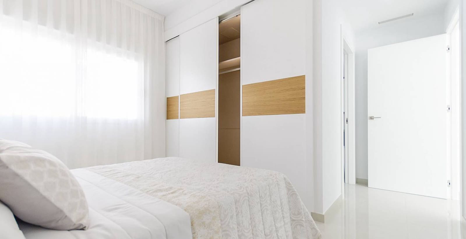 3 quarto Moradia para venda em Playa Honda com piscina - 466 960 € (Ref: 8244552)