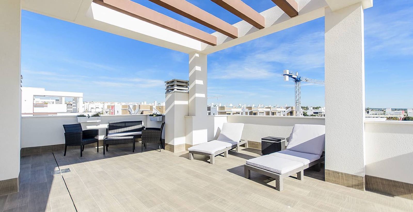 3 quarto Moradia para venda em Playa Honda com piscina - 466 960 € (Ref: 8244552)