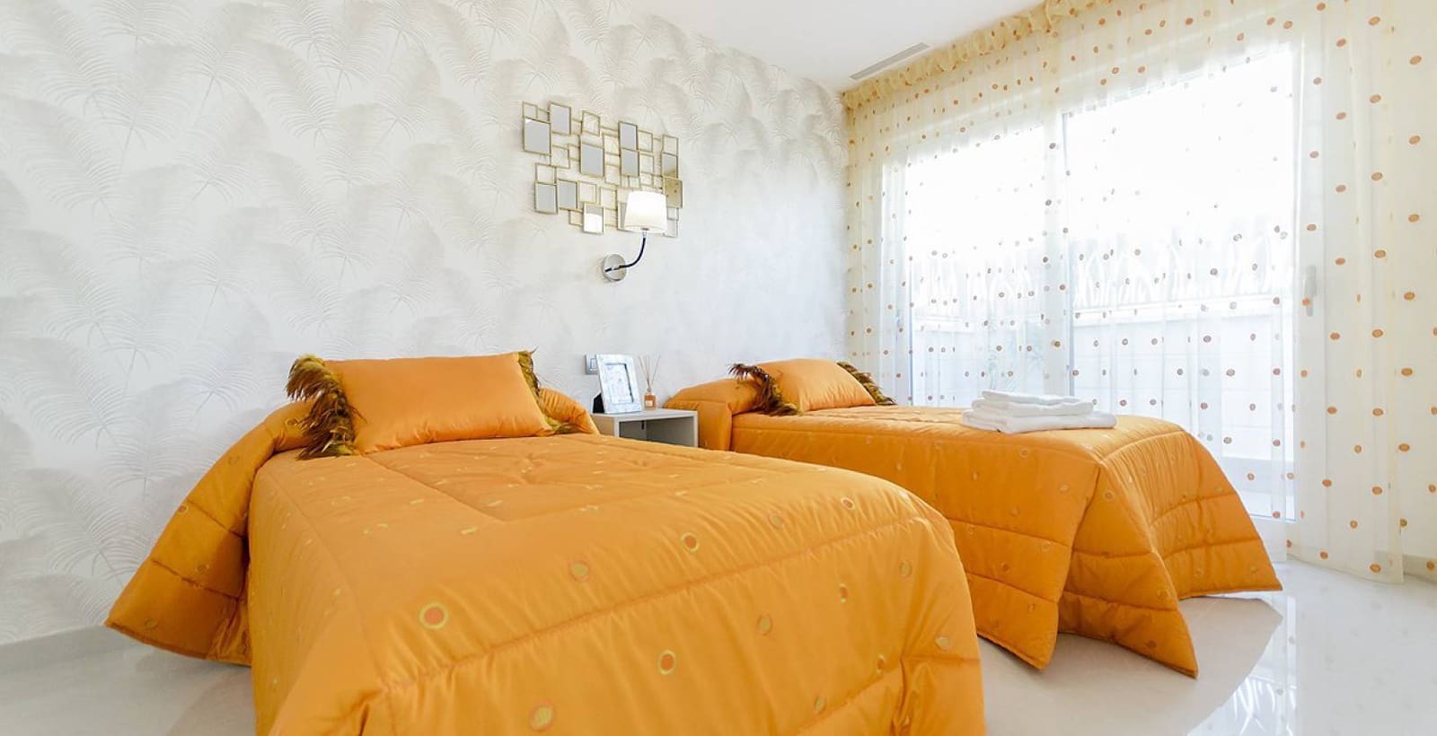 Chalet de 4 habitaciones en Playa Honda en venta con piscina - 784.500 € (Ref: 8244552)
