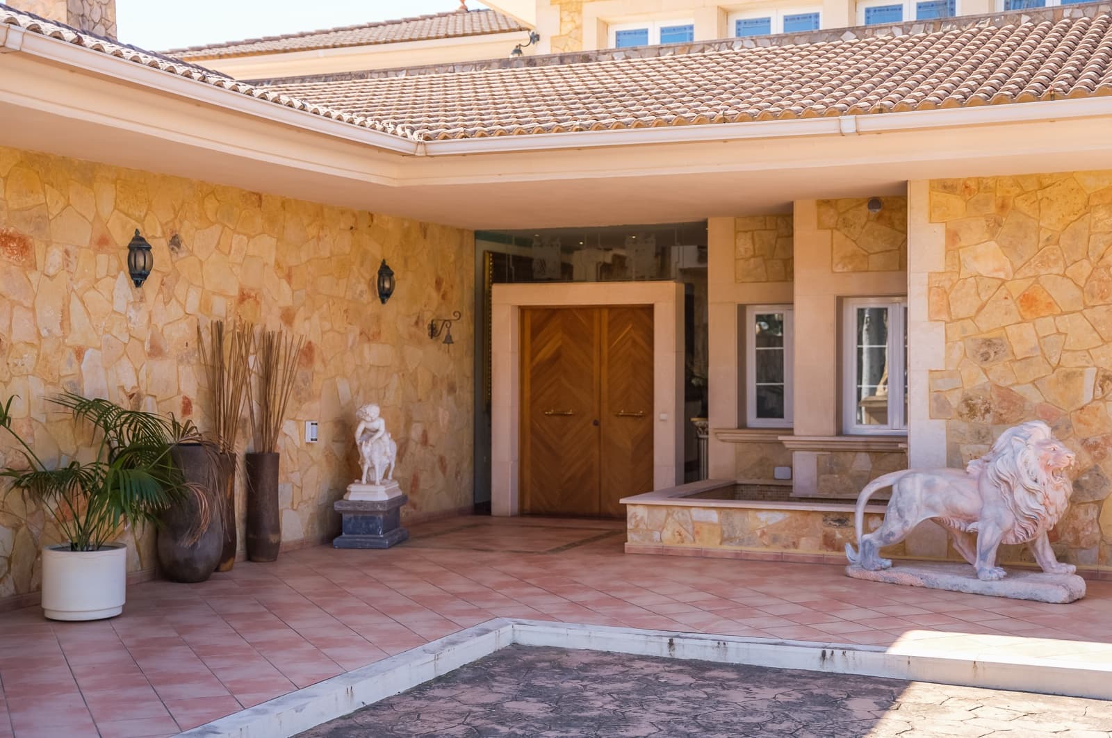 6 bedroom Villa for sale in Marratxi with pool garage - € 3,200,000 (Ref: 8263939)