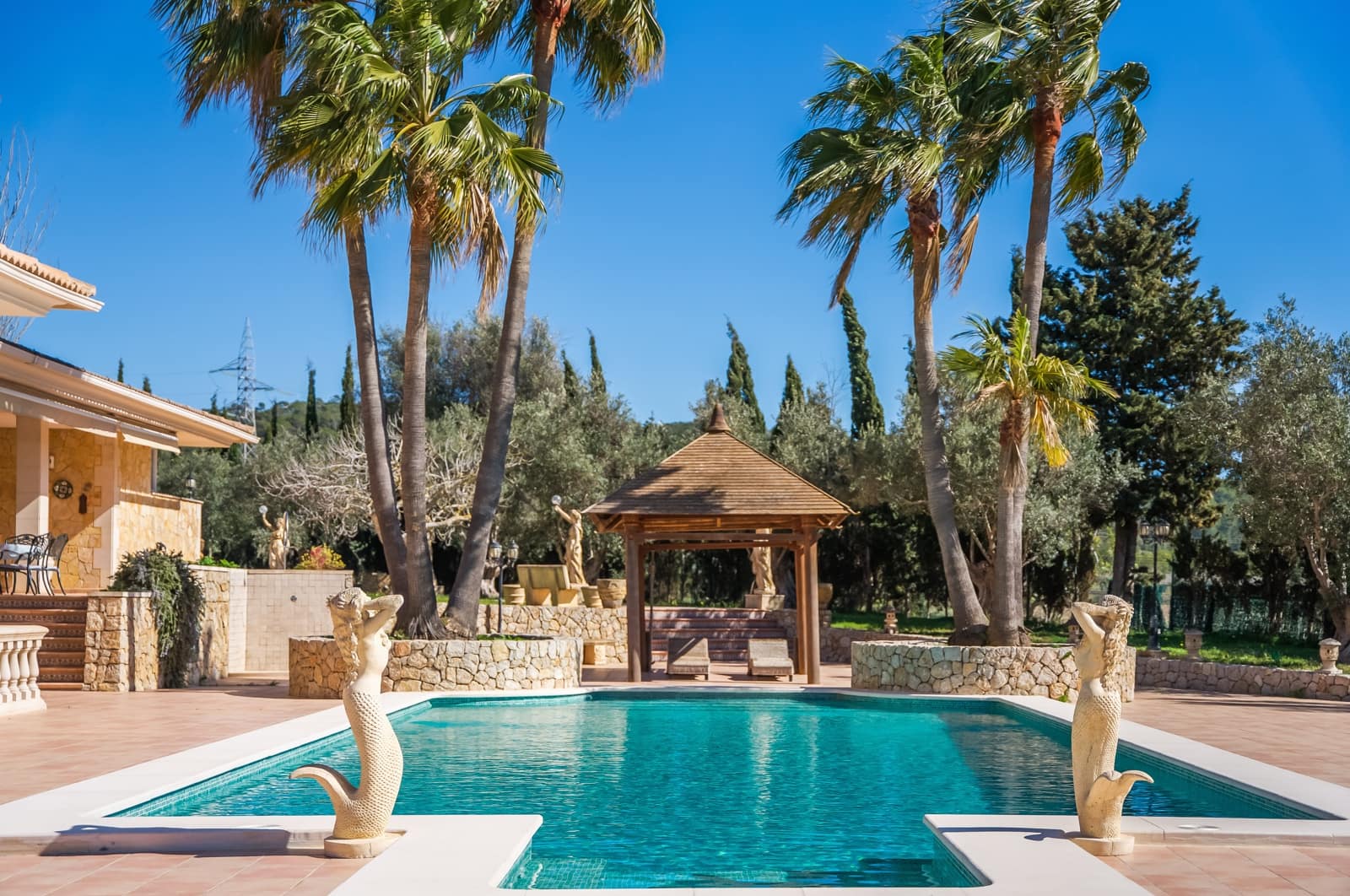 6 bedroom Villa for sale in Marratxi with pool garage - € 3,200,000 (Ref: 8263939)