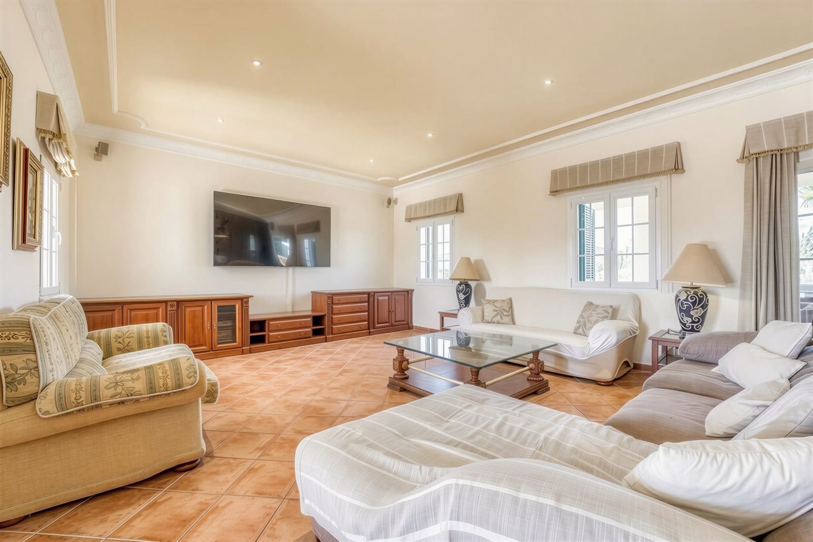 6 bedroom Villa for sale in Marratxi with pool garage - € 3,200,000 (Ref: 8263939)