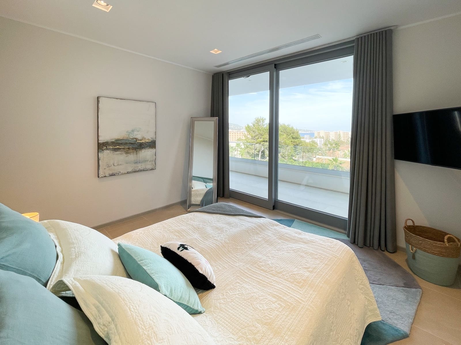 5 soverom Villa til salgs i Palmanova med svømmebasseng garasje - € 4 950 000 (Ref: 8270819)