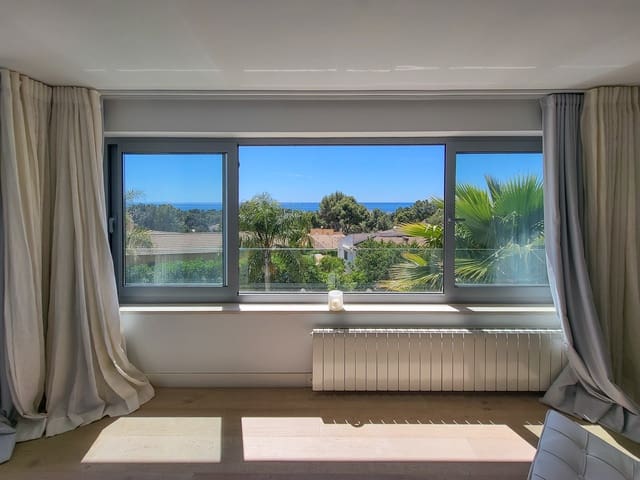 4 soverom Villa til salgs i Costa d'en Blanes, Calvià med svømmebasseng garasje - € 2 650 000 (Ref: 8270824)