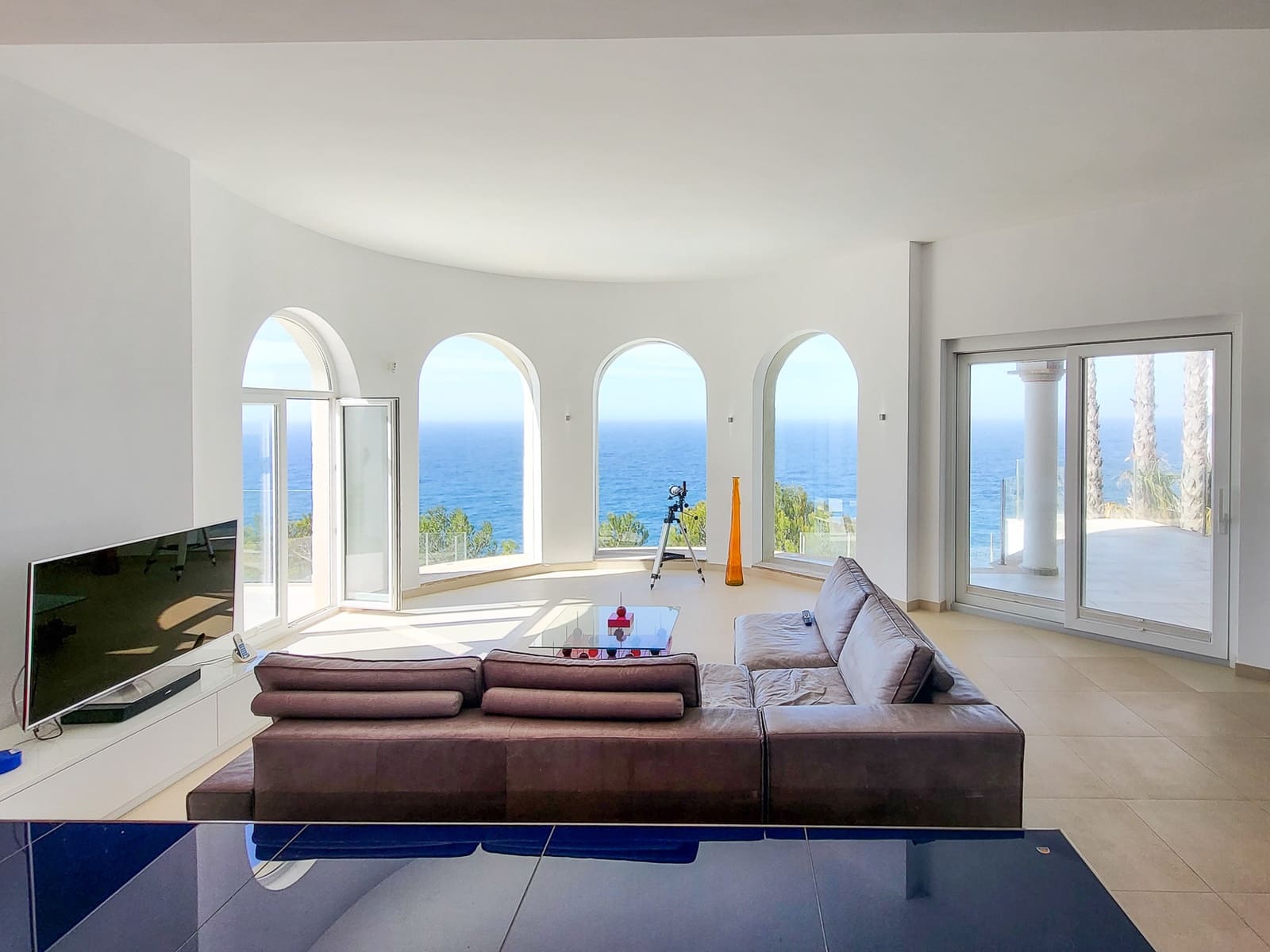 4 soveværelse Villa til salg i El Toro / Port Adriano med swimmingpool garage - € 4.500.000 (Ref: 8271709)