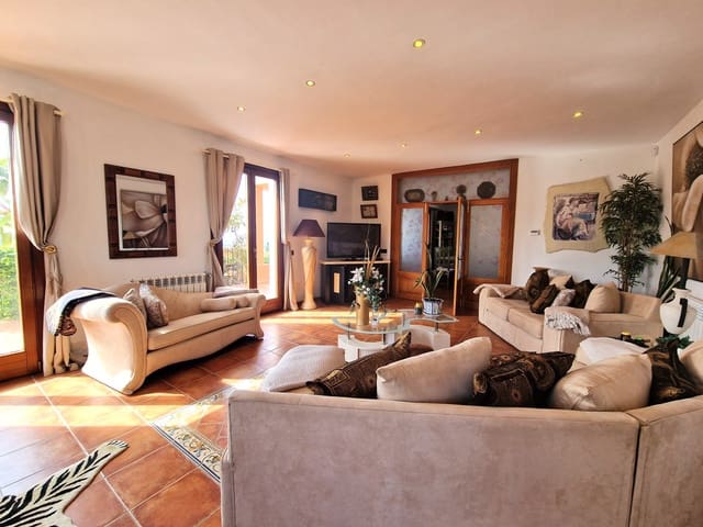 5 sypialnia Finka/Dom wiejski na sprzedaż w Son Carrio, Sant Llorenç des Cardassar z basenem garażem - 1 695 000 € (Ref: 8302092)