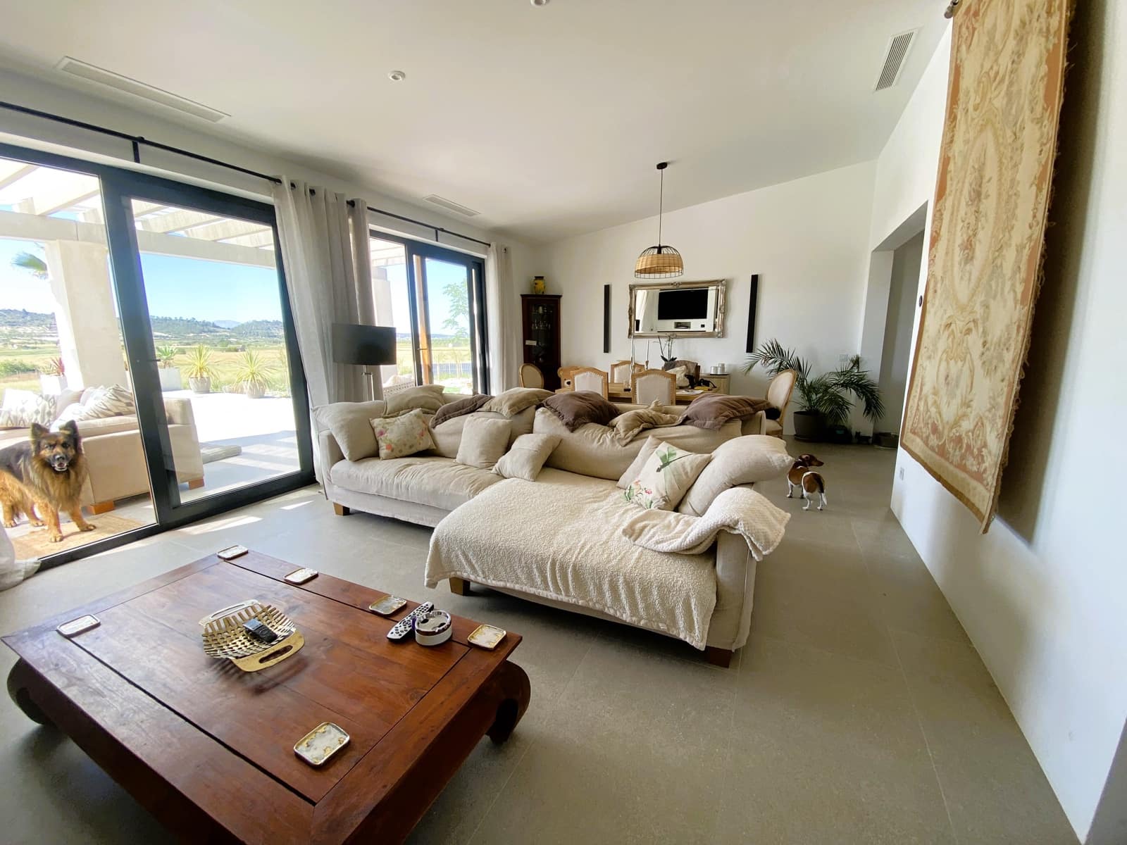 2 soveværelse Finca/Landehus til salg i Sant Joan med swimmingpool garage - € 1.150.000 (Ref: 8323490)