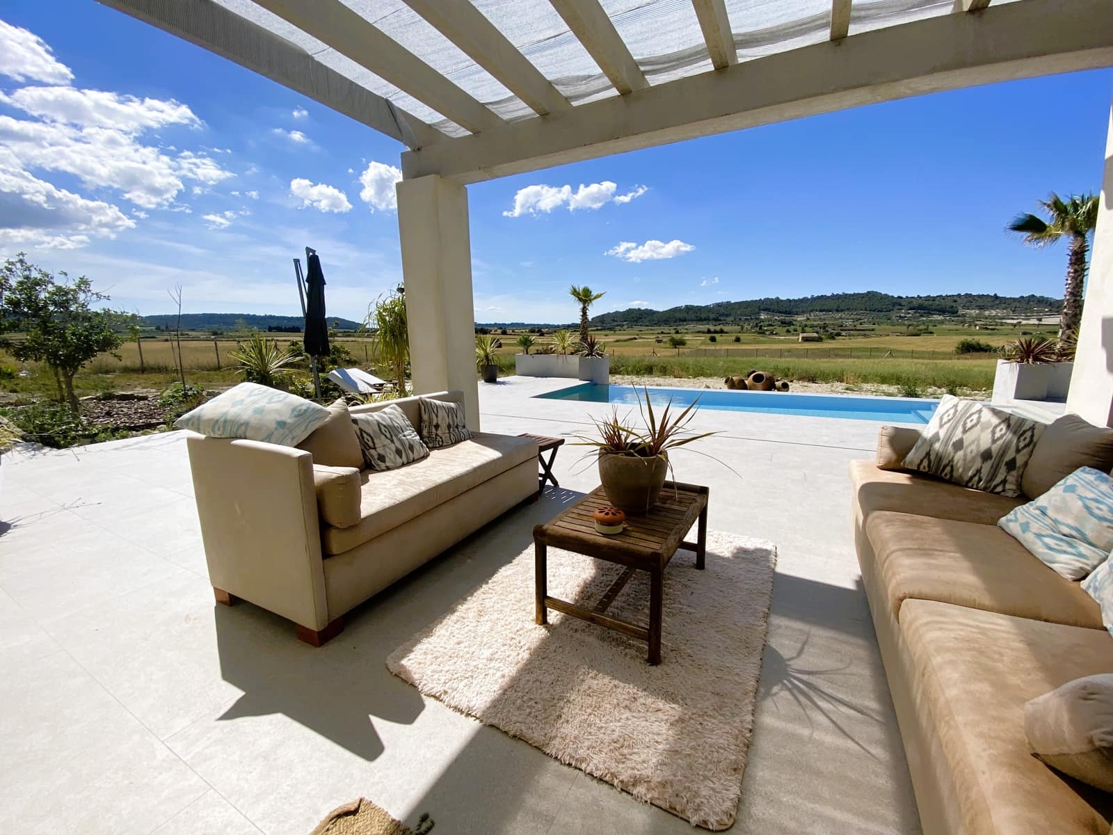 2 soveværelse Finca/Landehus til salg i Sant Joan med swimmingpool garage - € 1.150.000 (Ref: 8323490)