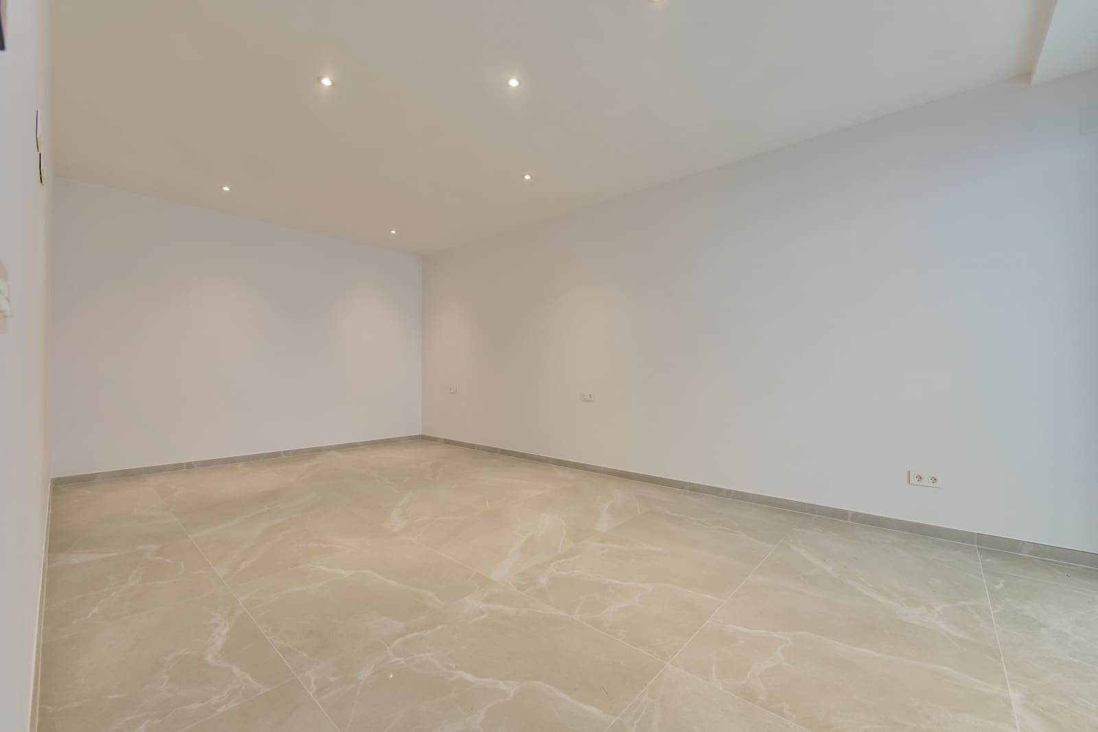 4 soveværelse Villa til salg i Finestrat med swimmingpool garage - € 1.800.000 (Ref: 8338613)