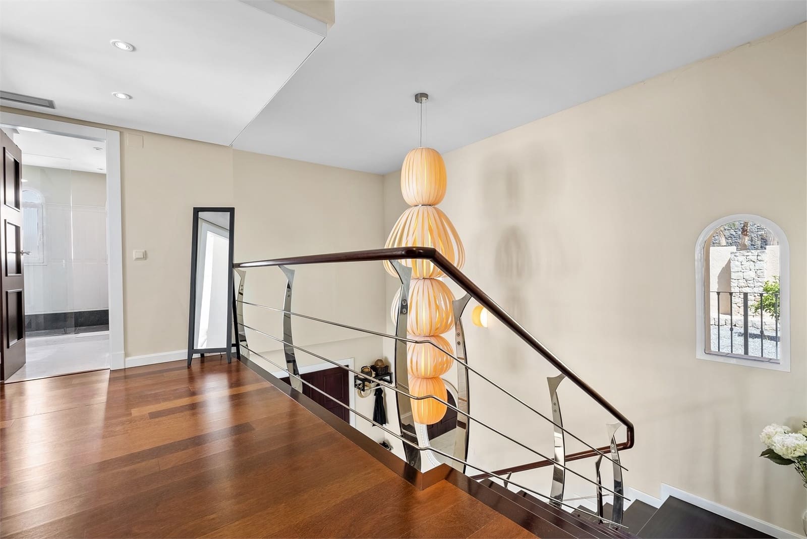 4 bedroom Villa for sale in Altea with pool garage - € 1,570,000 (Ref: 8338617)