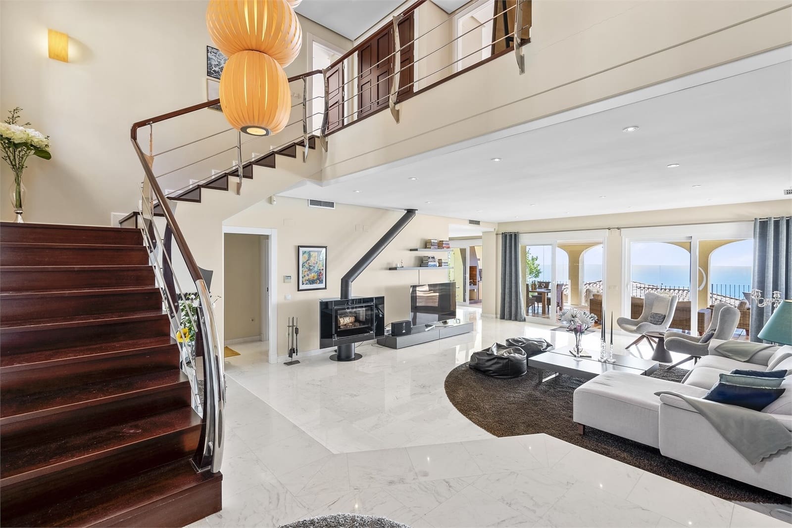 4 bedroom Villa for sale in Altea with pool garage - € 1,570,000 (Ref: 8338617)