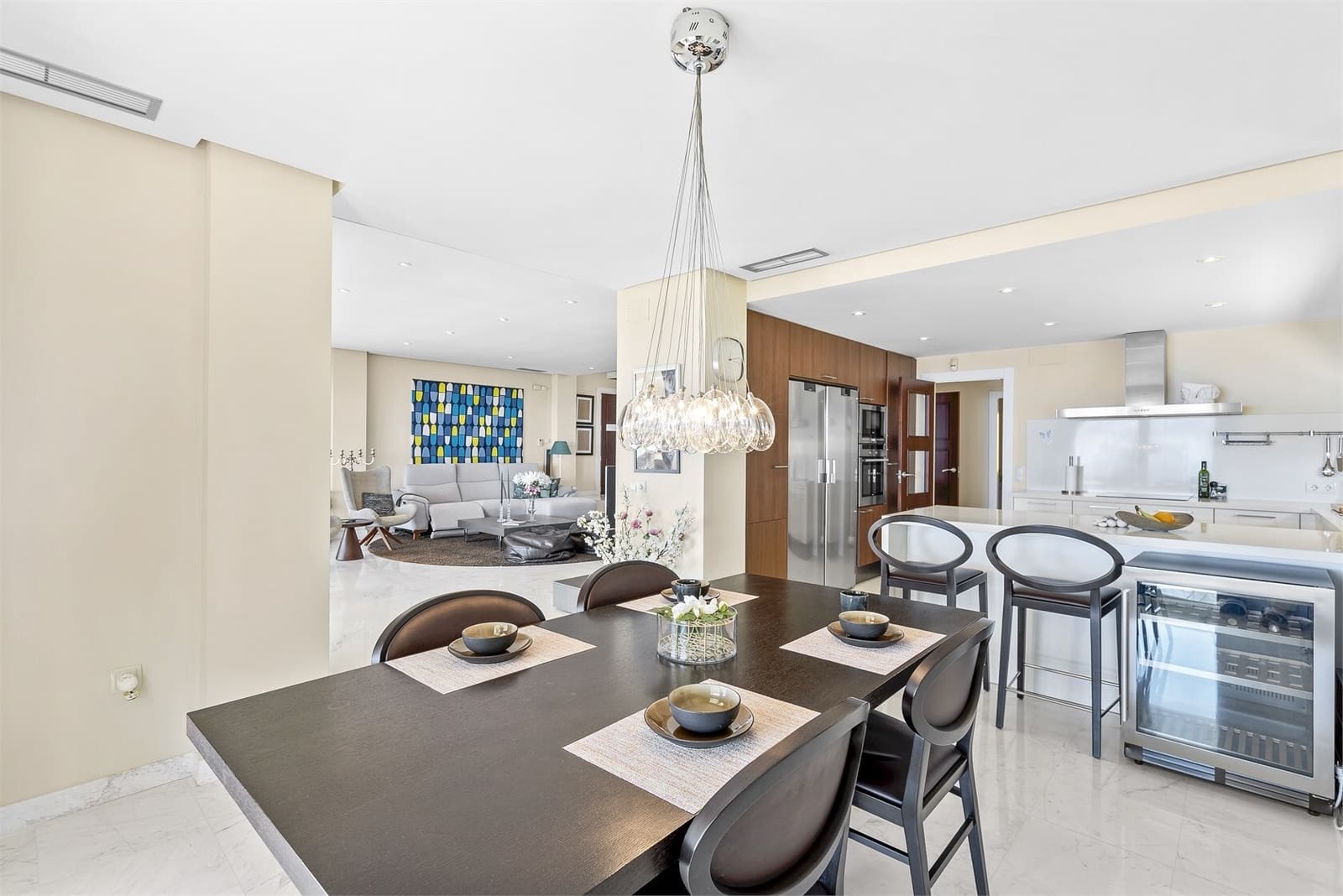 4 bedroom Villa for sale in Altea with pool garage - € 1,570,000 (Ref: 8338617)