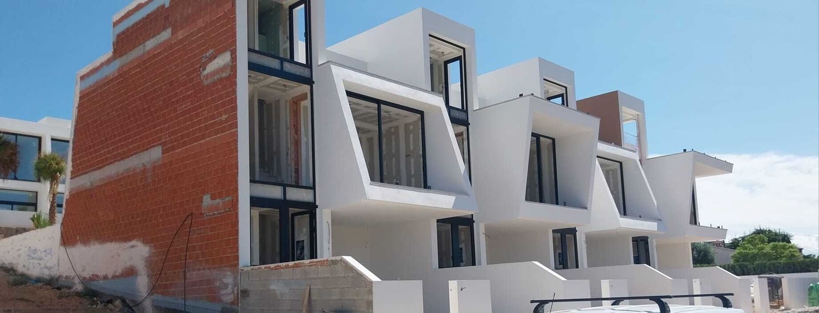 3 soveværelse Rækkehus til salg i Calpe / Calp med swimmingpool garage - € 465.000 (Ref: 8338928)