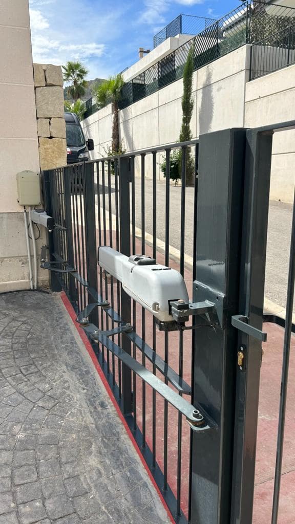 2 camera da letto Villa in vendita in Polop con piscina garage - 329.000 € (Rif: 8338937)