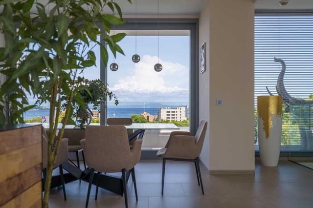 5 soverom Villa til salgs i Palmanova, Calvià med svømmebasseng garasje - € 4 950 000 (Ref: 8348721)