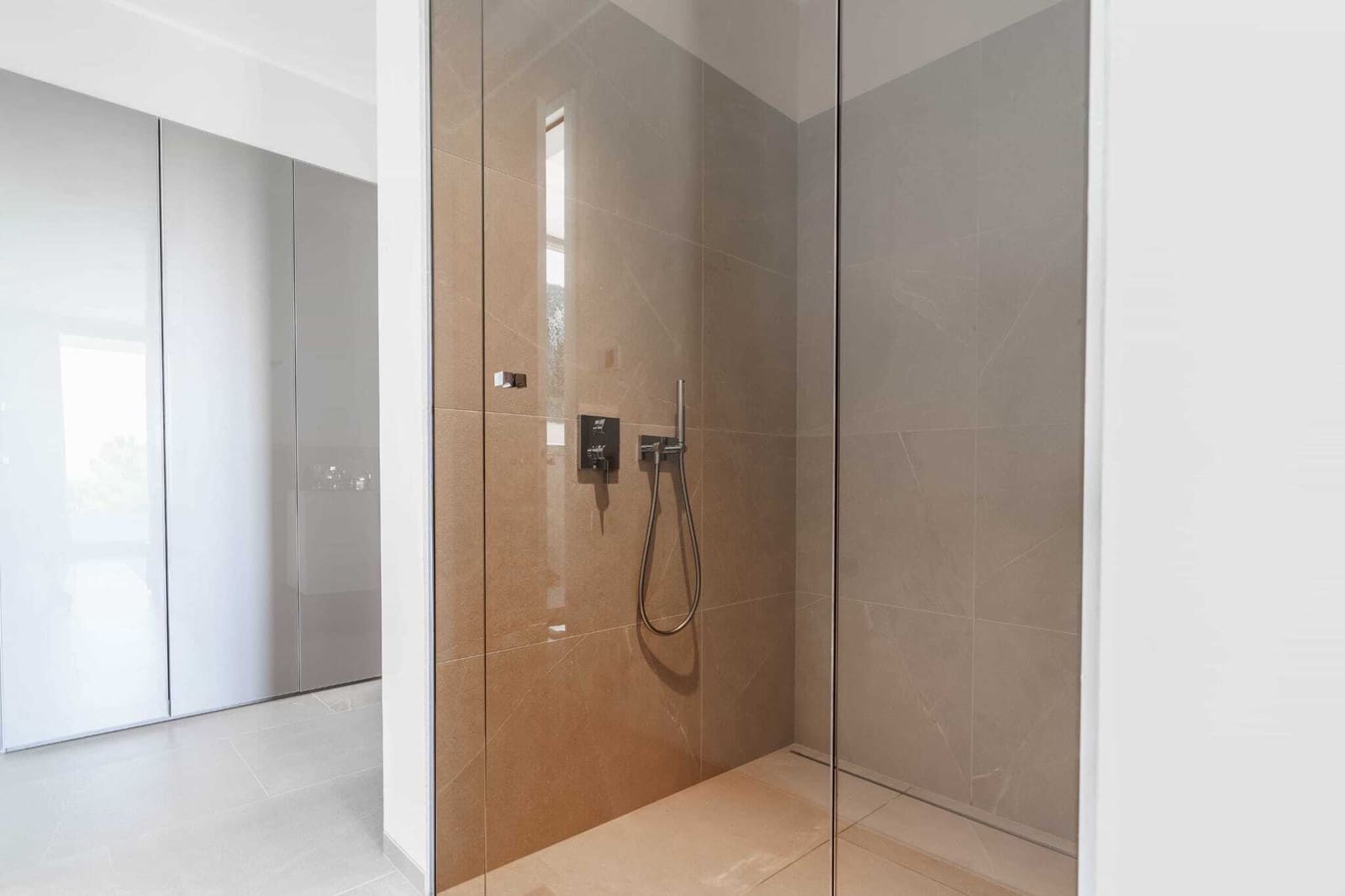 5 soverom Villa til salgs i Calvia med svømmebasseng garasje - € 4 950 000 (Ref: 8348721)