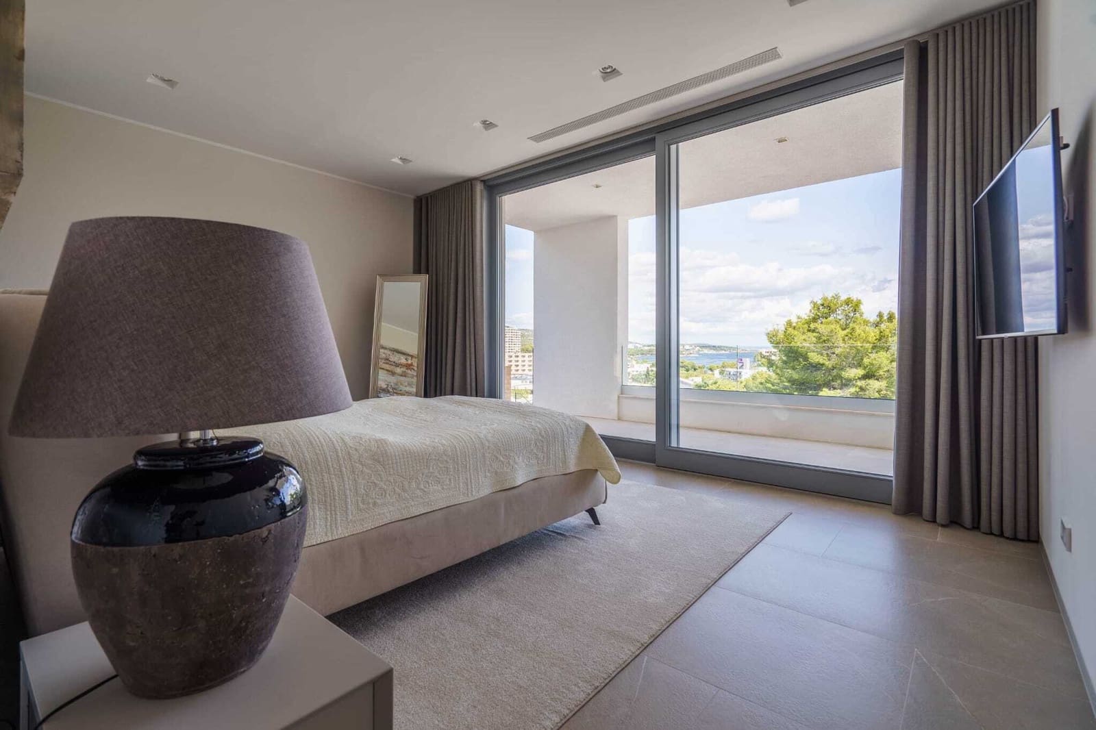 5 soverom Villa til salgs i Calvia med svømmebasseng garasje - € 4 950 000 (Ref: 8348721)