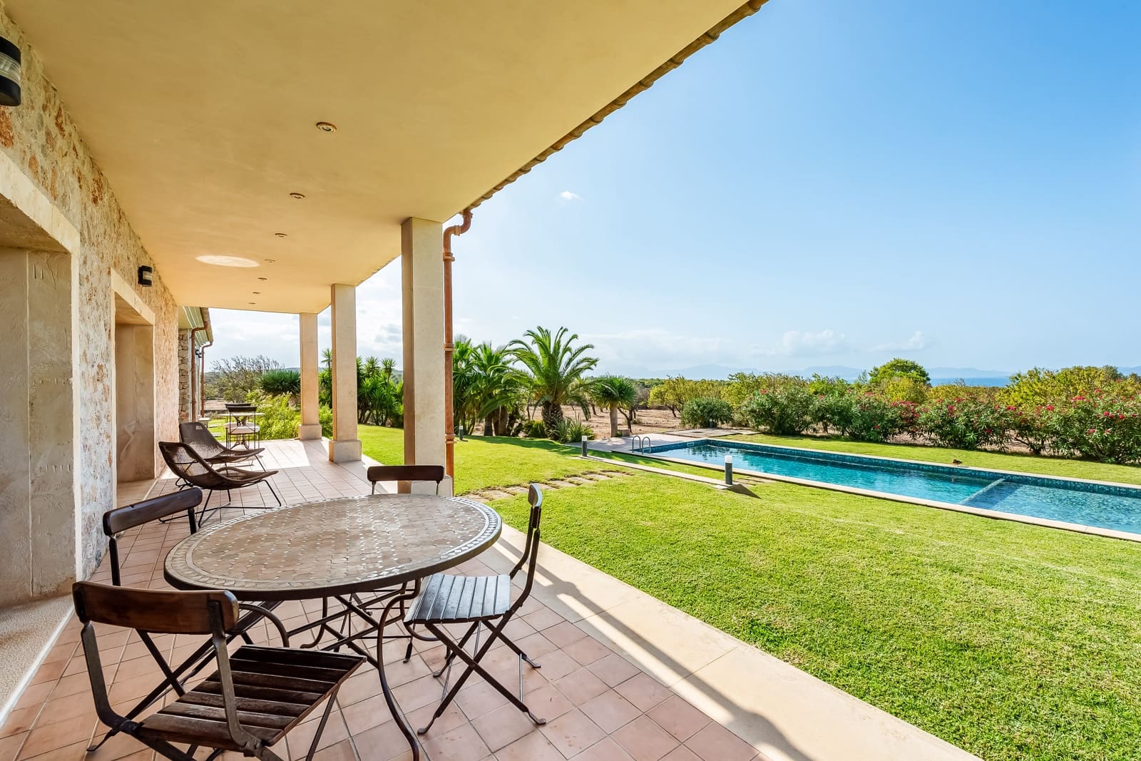 7 soveværelse Finca/Landehus til salg i Colonia de Sant Pere / Colonia de San Pedro med swimmingpool - € 3.800.000 (Ref: 8352667)