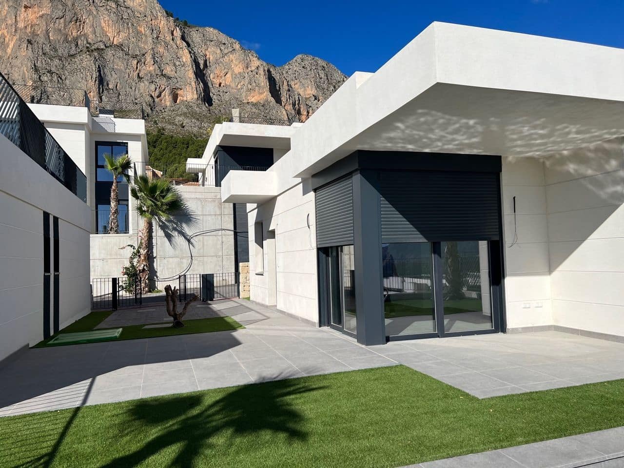 2 chambre Villa/Maison à vendre à Polop avec piscine - 329 000 € (Ref: 8370065)