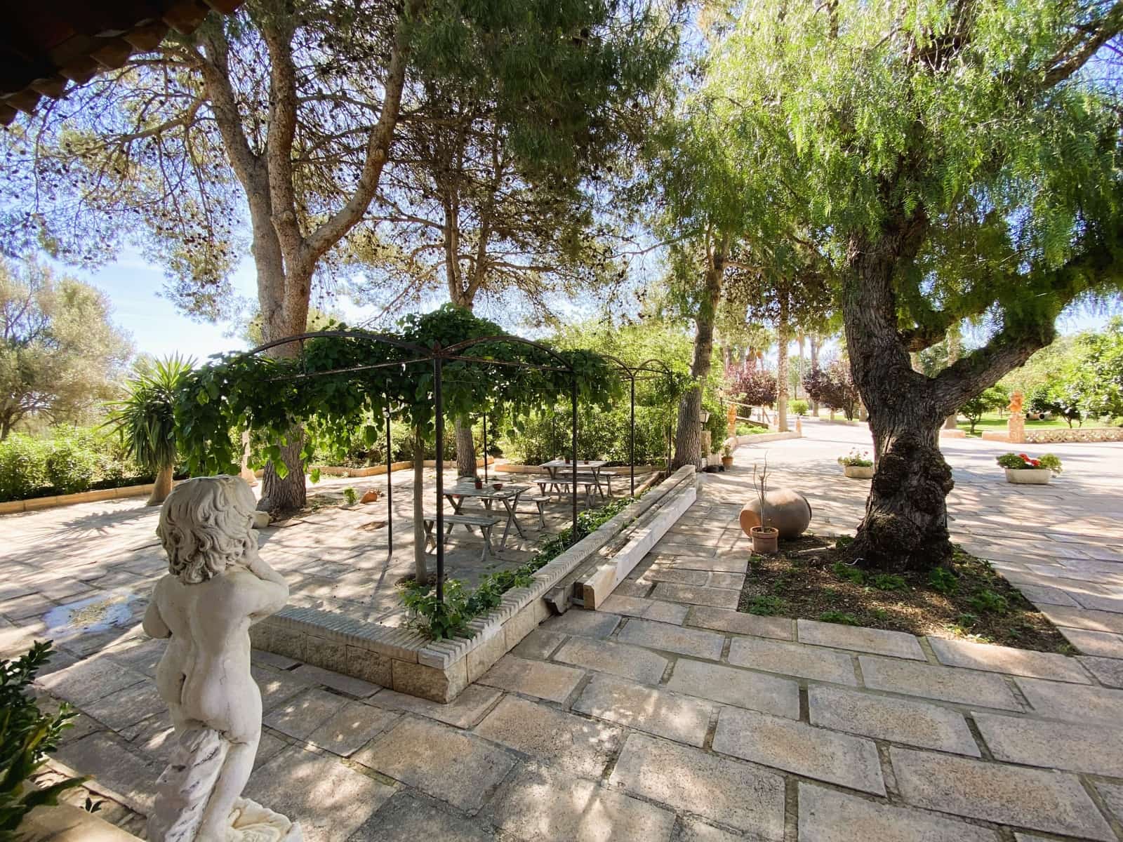 7 soveværelse Finca/Landehus til salg i Inca med swimmingpool garage - € 950.000 (Ref: 8383265)