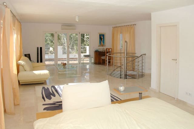 4 soveværelse Villa til salg i Puerto de Andratx, Andratx med swimmingpool - € 3.150.000 (Ref: 8408877)